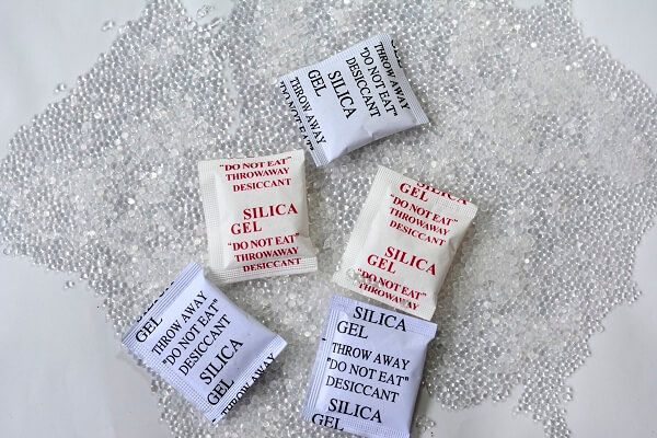 Hạt chống ẩm - Giải pháp bảo vệ hàng hóa toàn cầu